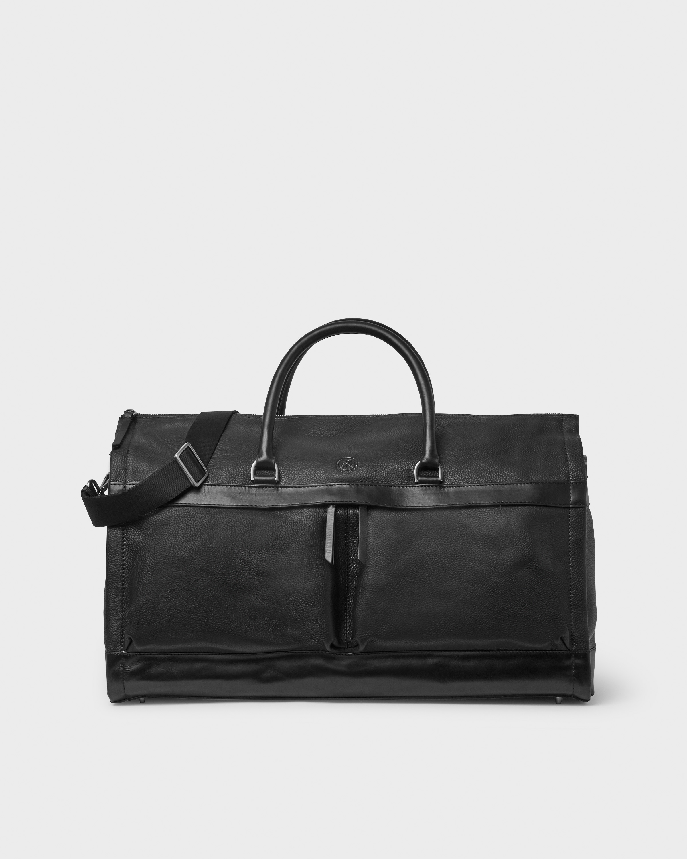 Buy Orlando weekend bag at The swedish leather brand