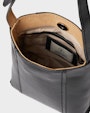 Flor shoulder bag Black Saddler