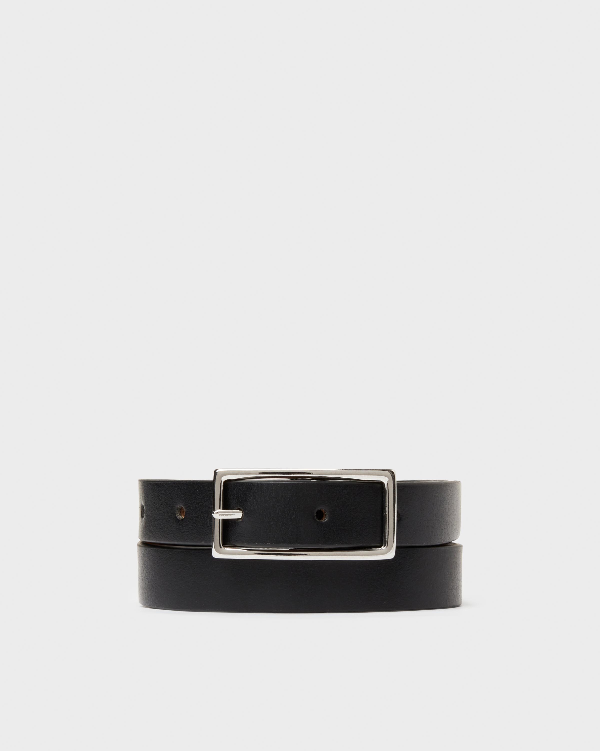 Braided leather belt for women at  - The Swedish leather brand