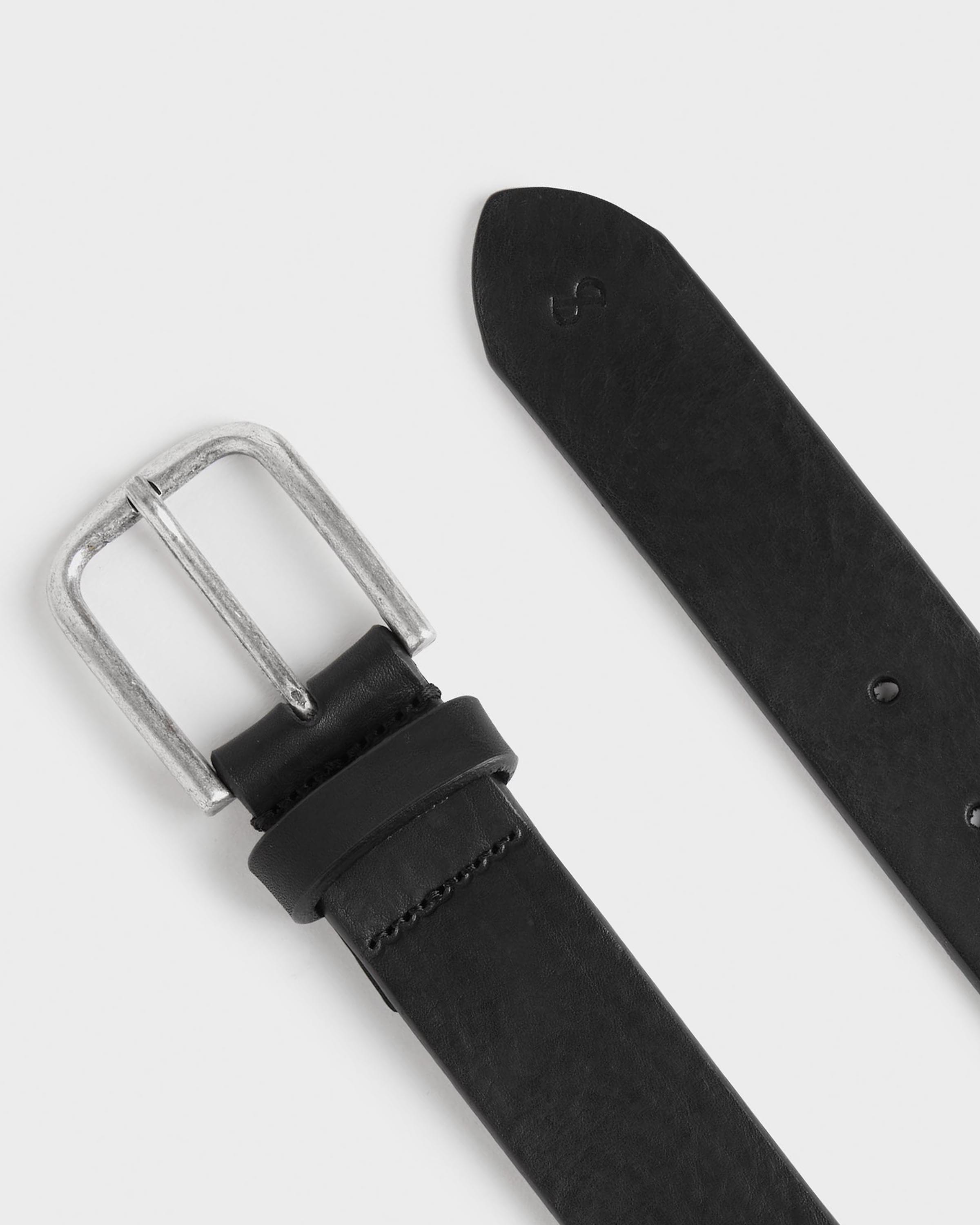Buy Bergviken leather belt at saddler.com - The swedish leather