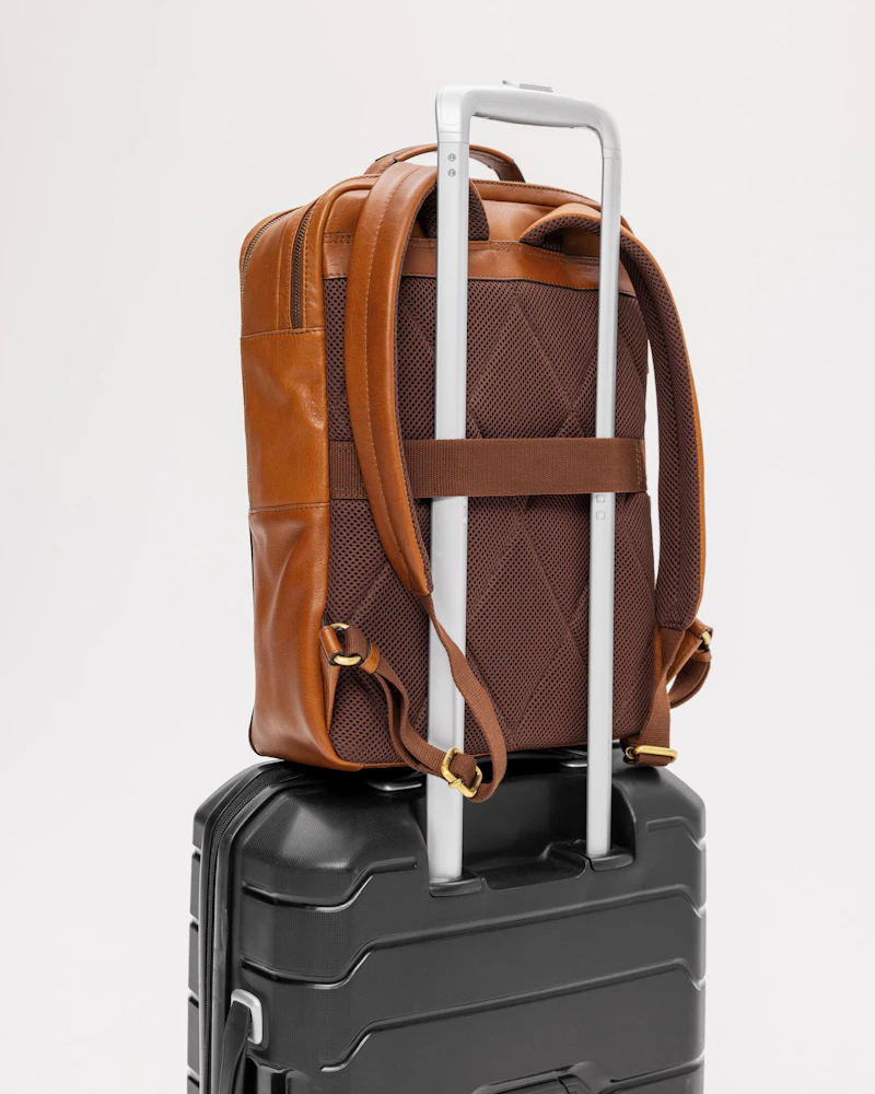 Buy Avern backpack bag at saddler.com - The swedish leather brand | Saddler Buy Avern backpack bag at saddler.com - The swedish leather brand | Saddler